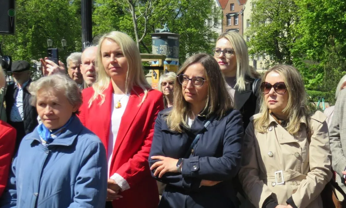 Agnieszka Owczarczak, druga od prawej (FOTO: wbijamszpile.pl)