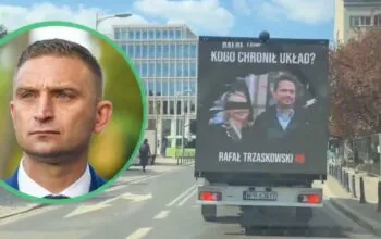 Samochód z LED przypomni sprawę Kamili L. i KO. Czy przyjedzie na Pomorze? (FOTO: Robert Bąkiewicz/x)