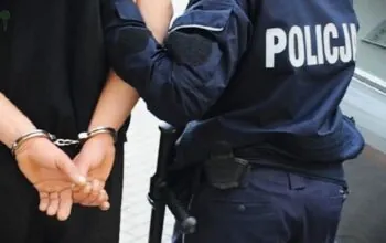 Mężczyzna z tłuczkiem do mięsa zaatakował przechodnia (FOTO: KPP Starogard Gdański)