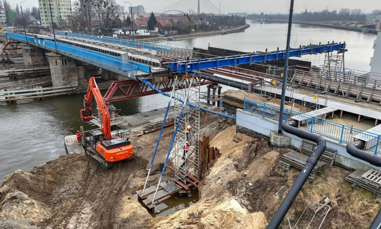 Prawie 500 dni bez Mostu Siennickiego. Ważna decyzja prokuratury (FOTO: DRMG)