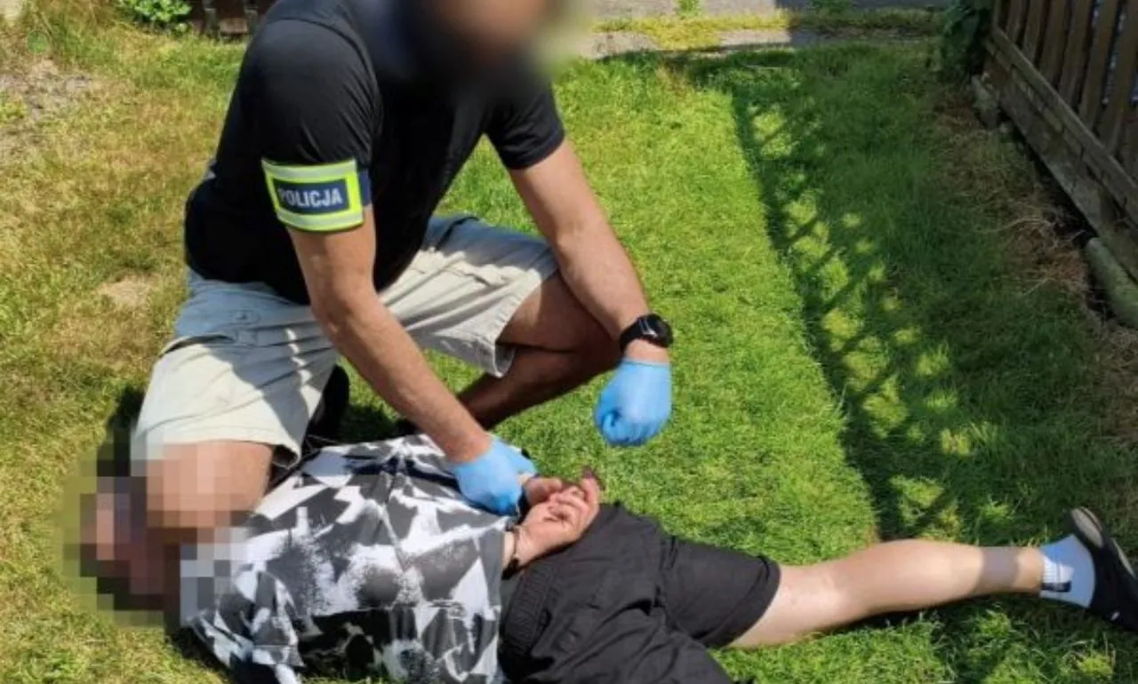 Ukrainiec postawił się policjantom podczas kontroli drogowej (FOTO: KMP Gdynia)