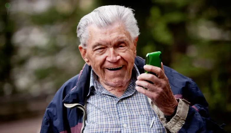 <span class="nowosc-label">Nowość!</span> Senior dostał telefon ws. świadczenia wspierającego. Policja ostrzega