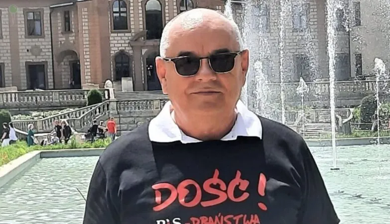 Nazwał Nawrockiego „ćpunem”. Adam Mazguła odpowie przed sądem