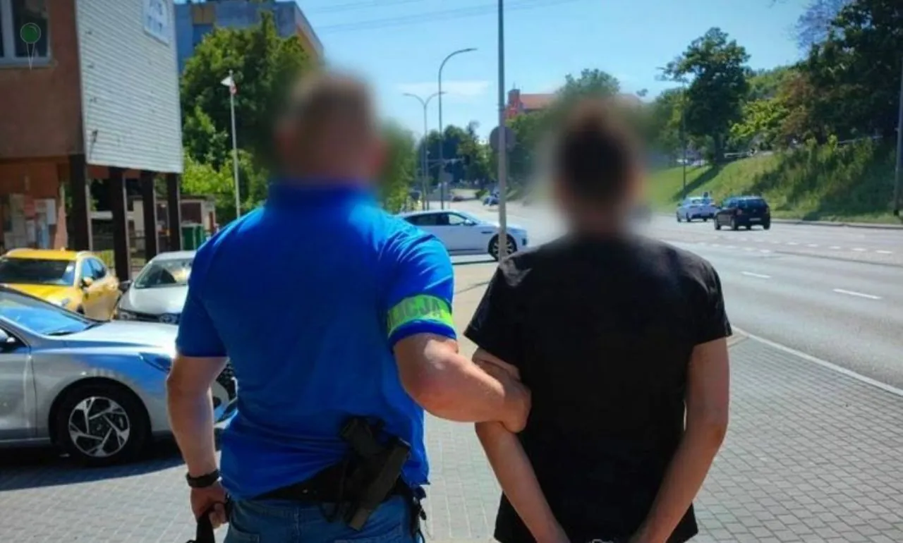 Opiekunka Jerzego Ż. z kampanii prezydenckiej doprowadzona do aresztu (FOTO: KMP Gdańsk)
