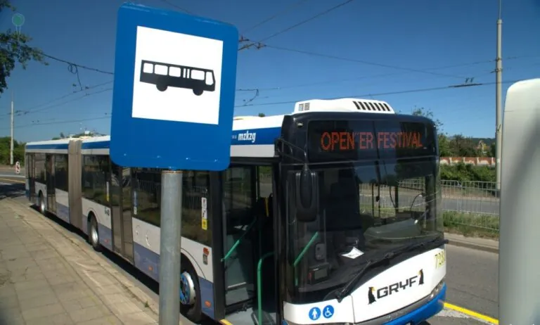 „Bezpłatne” autobusy na Open’era kosztowały ponad 1,3 mln zł (FOTO: Karol Stańczak/gdynia.pl)