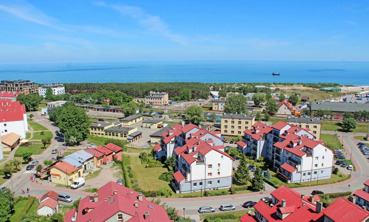 Samowola kwitnie nad Bałtykiem. Przykłady? Władysławowo i Krokowa (FOTO: canva)