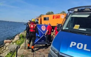 Tragiczny finał poszukiwań surfera w rejonie Chałup (FOTO: Morska Służba Ratownictwa)