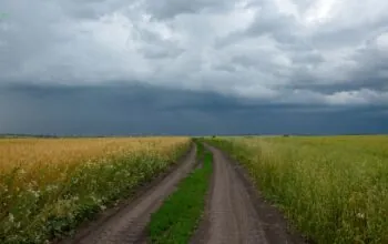 Nieoficjalnie lipiec 2026 był chłodniejszy od normy w większości Polski (FOTO: canva)