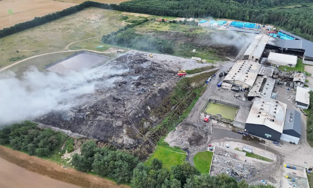 Koniec akcji w Chlewnicy. Strażacy dogasili pożar (FOTO: KWP PSP Gdańsk)
