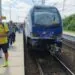 Pociąg uderzył w przyczepę rolniczą w Czarlinie. Poszkodowany maszynista