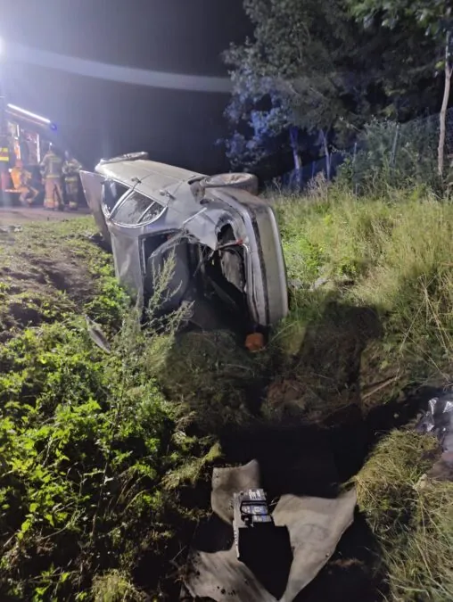 Tragiczny wypadek w Trzcianie pod Kwidzynem. Nie żyje 22-latka (FOTO: KW PSP Gdańsk)