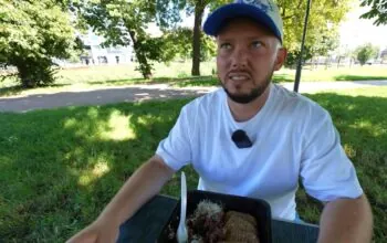 Książulo wrócił do gdańskiej restauracji. Zmieniła nazwę, ale paragon zdradził przeszłość (FOTO: Książulo/YT)