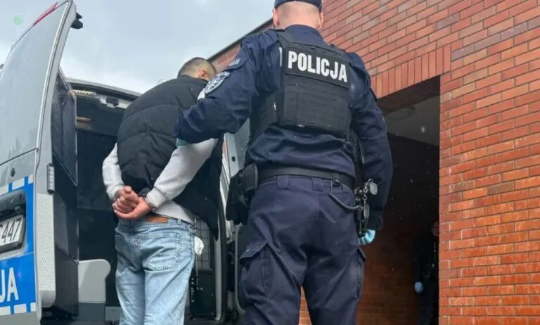 Rozpędzony na rowerze i pijany Gruzin potrącił 4-latka na Placu Zdrojowym (FOTO: KMP Sopot)